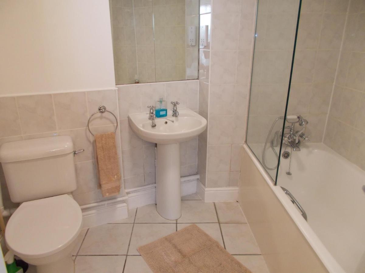 Double Room With Private Bathroom In Flat London Centre Buitenkant foto